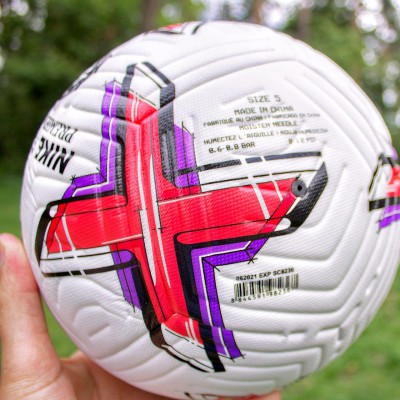 Футбольний м'яч Nike Premier League Flight